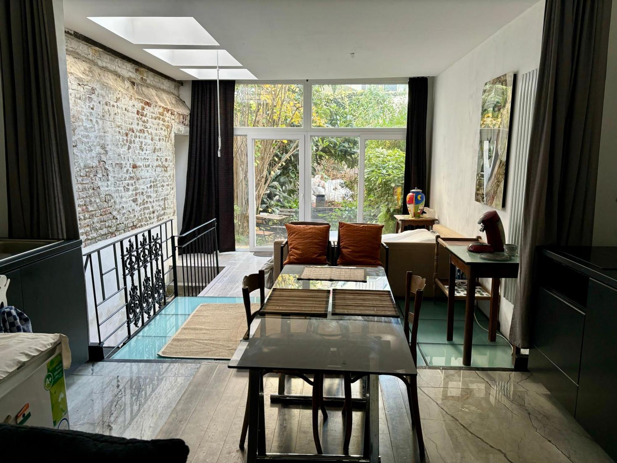 Art Apartment บรัสเซลส์ ภายนอก รูปภาพ